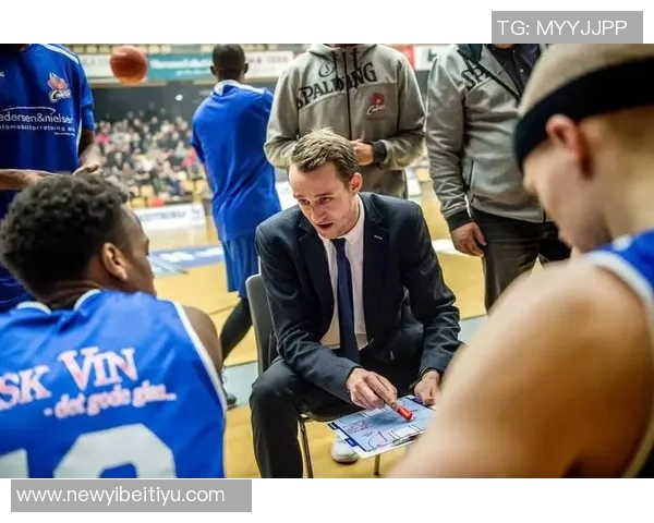 龙狮篮球俱乐部正式宣布助理教练ErikOlson续约成功喜讯